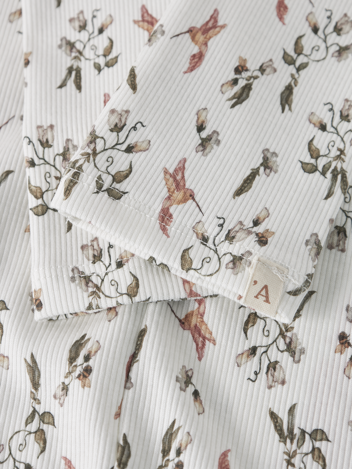 model_shot-front_full